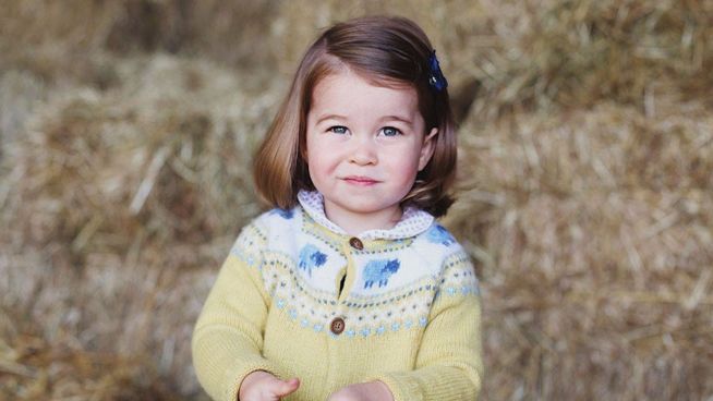 Süßes Foto: So groß ist Prinzessin Charlotte schon